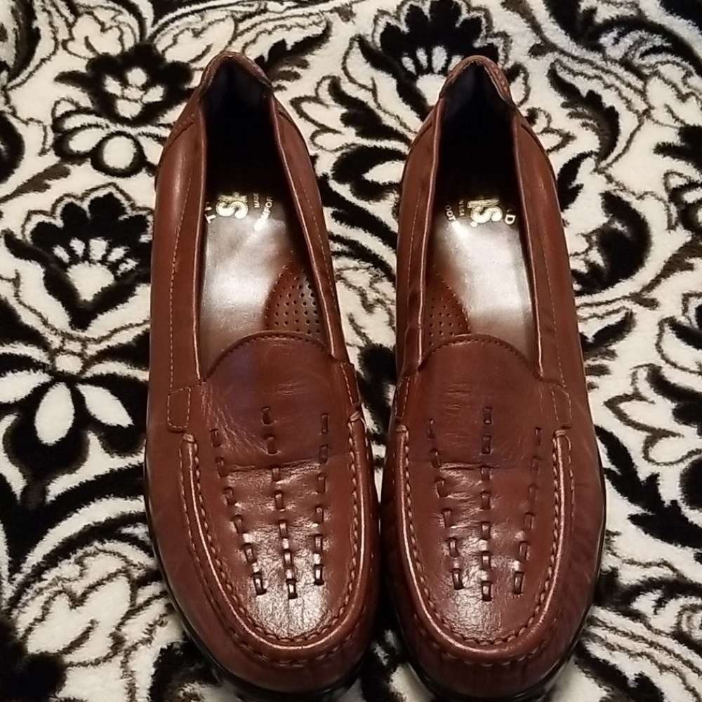 SAS Brown Leather Loafers, Size 8 Narrow